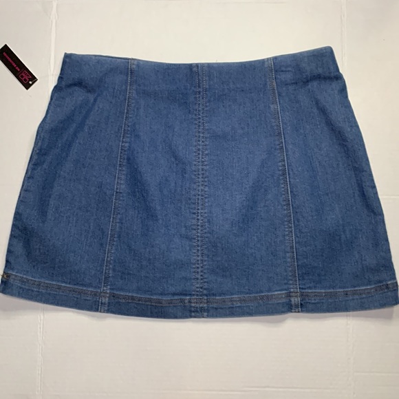 Super High Rise Panel Denim Skirt - Picture 2 of 2